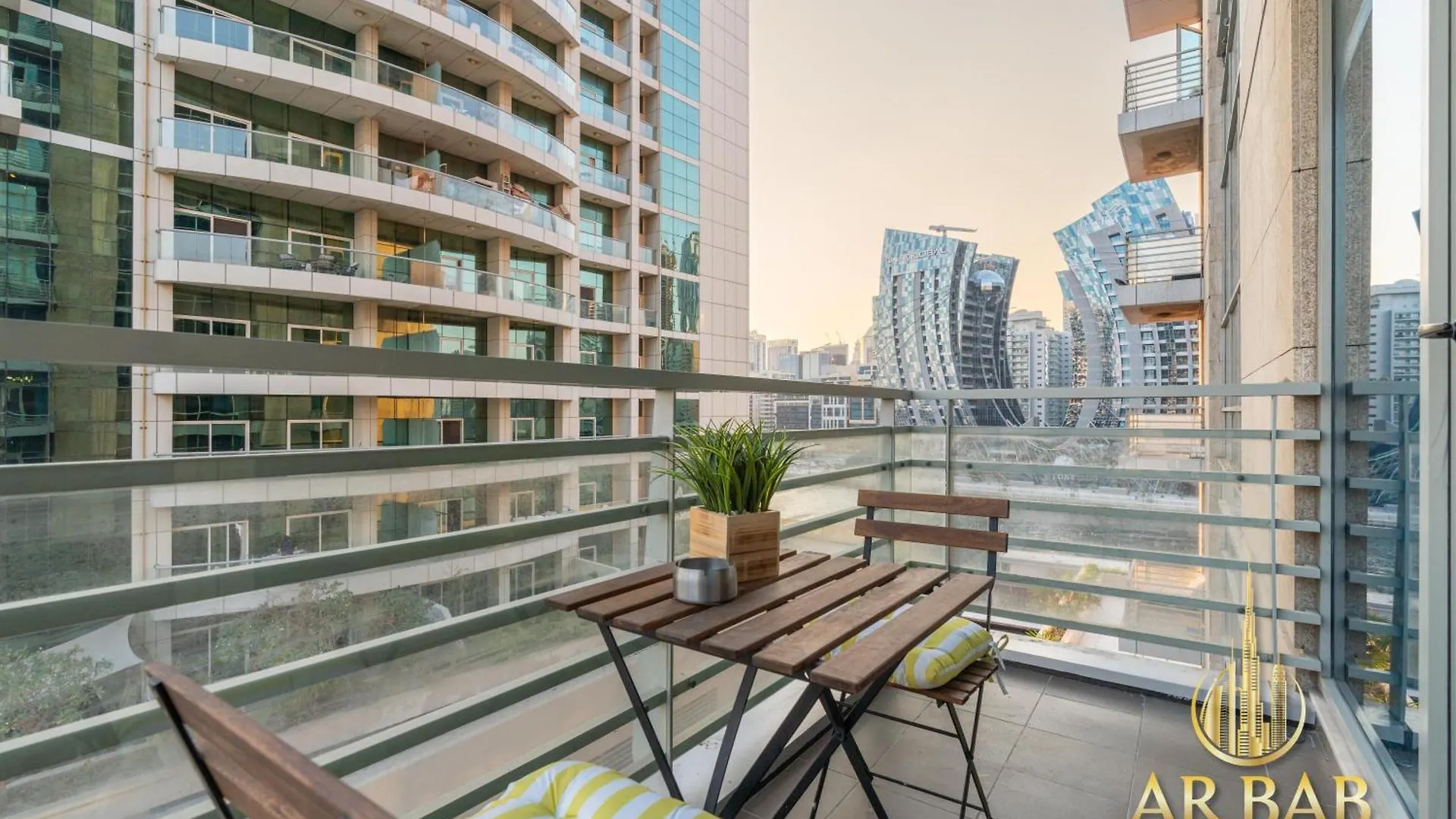 Hamilton Residence - Premium 1Br Best Canal View - Business Bay Dubai 0*,  Emirati Arabi Uniti