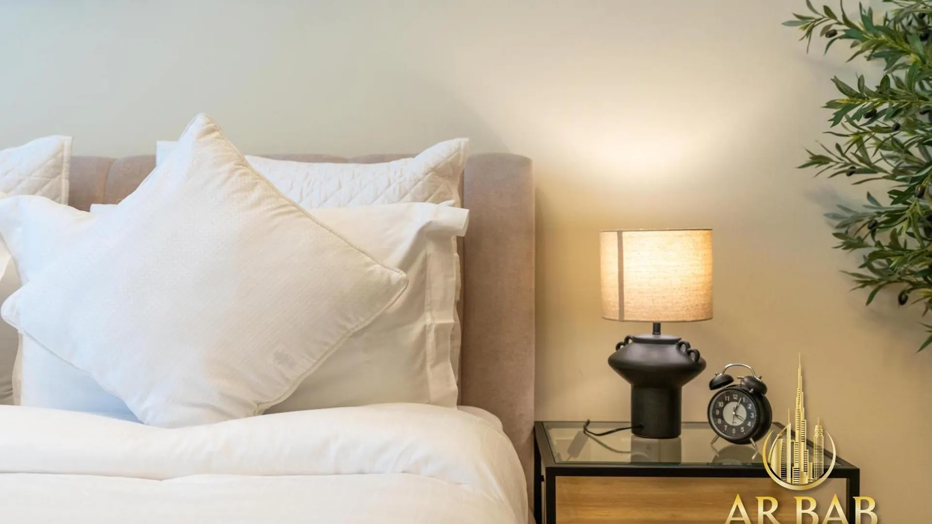 Hamilton Residence - Premium 1Br Best Canal View - Business Bay Dubai Appartamento