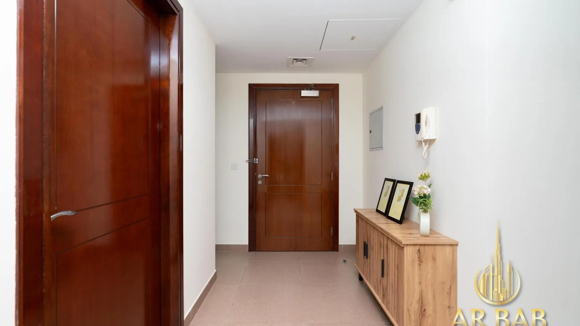 Hamilton Residence - Premium 1Br Best Canal View - Business Bay דירה דובאי