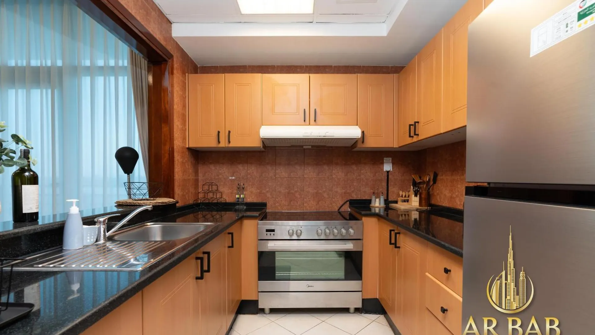 Hamilton Residence - Premium 1Br Best Canal View - Business Bay Apartment