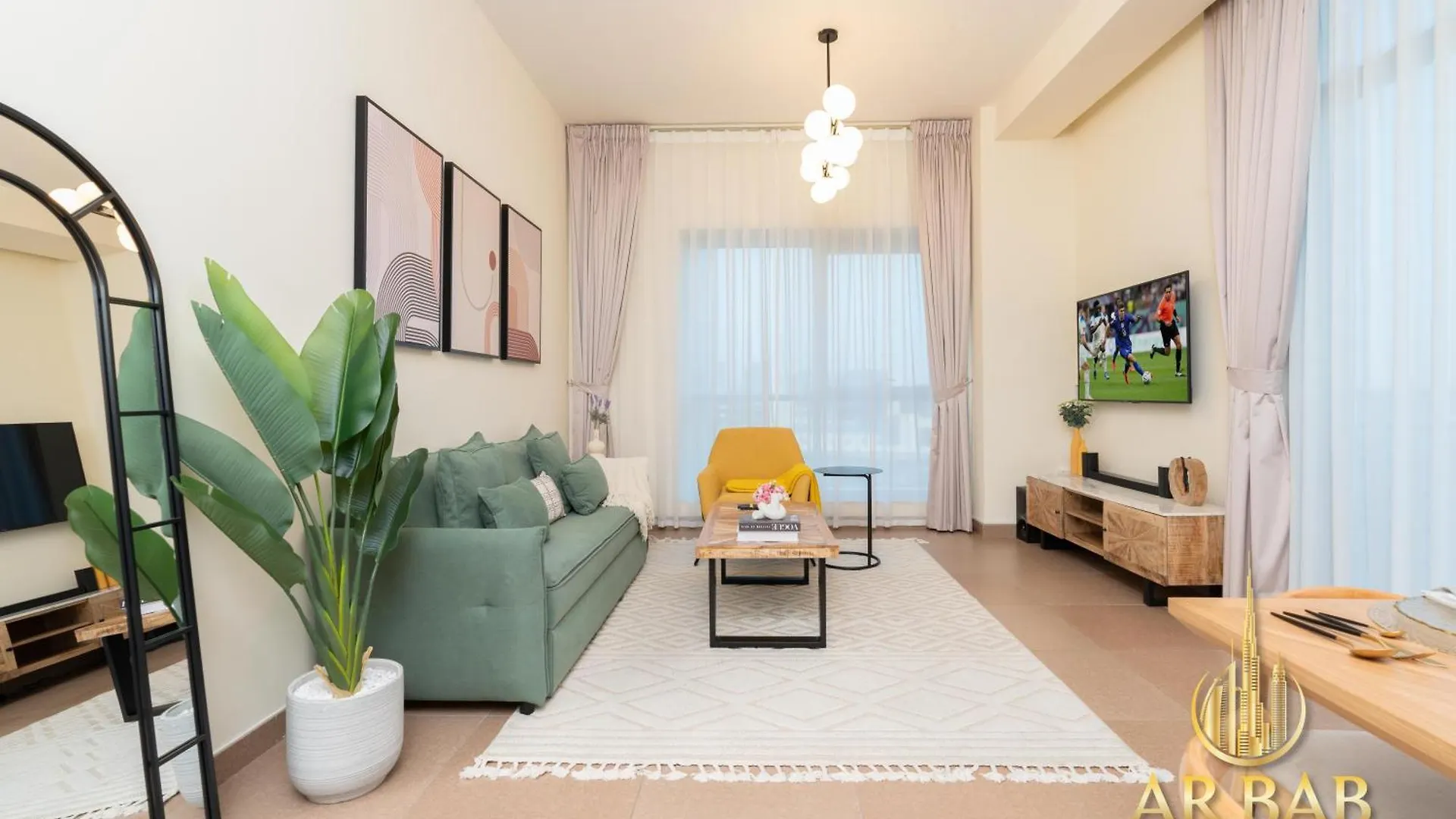 Hamilton Residence - Premium 1Br Best Canal View - Business Bay